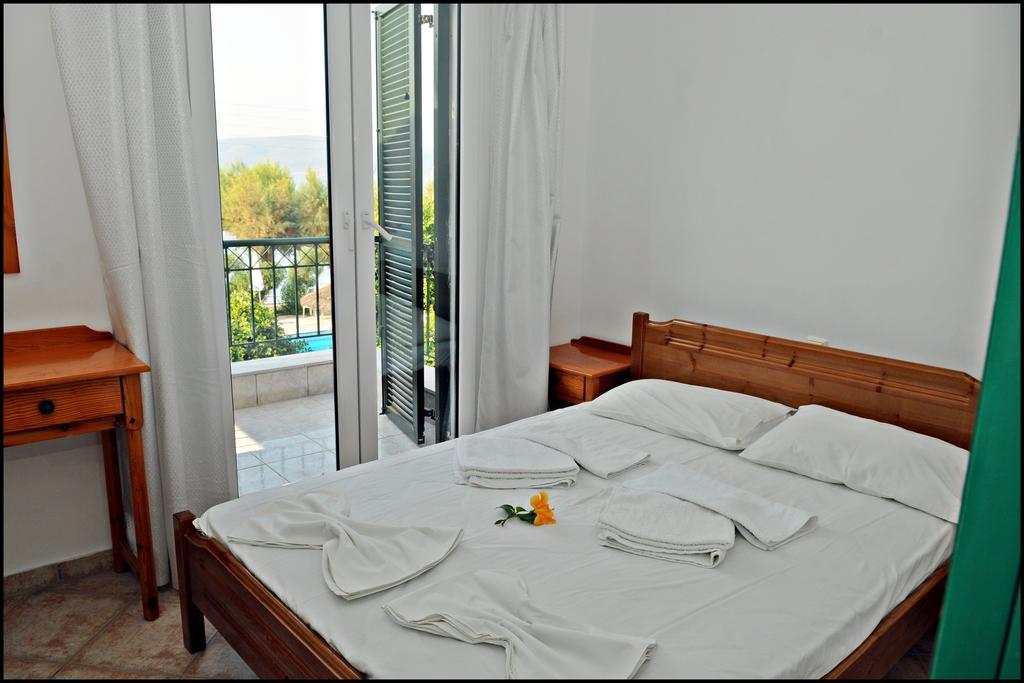 Posidonio Hotel Klima  客房 照片